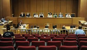 Δίκη Χρυσής Αυγής: Διακόπηκε η συνεδρίαση – Αύριο η απόφαση για τις αναστολές