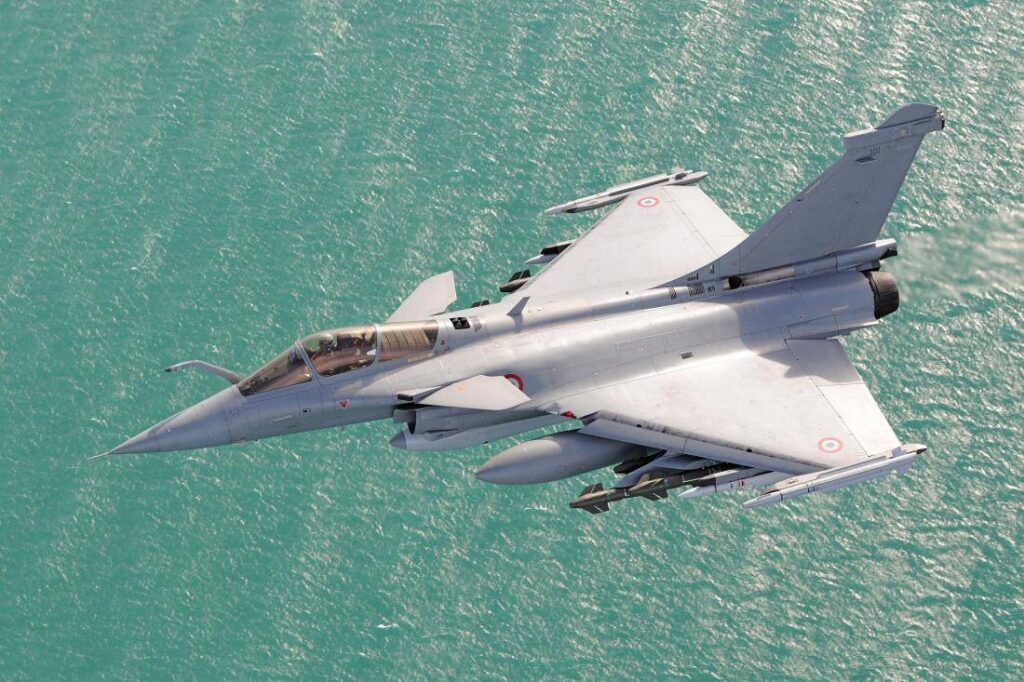 Σεισμός στη Σάμο: Σε πλήρη ετοιμότητα οι Ένοπλες Δυνάμεις – Οι πρώτες κινήσεις μετά την καταστροφή