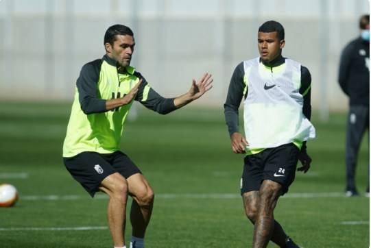 Η ενημέρωση της Γρανάδα για τις απουσίες της!