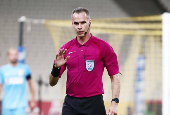 Τζήλος στο Αγρίνιο, Φωτιάς στο “Βικελίδης”