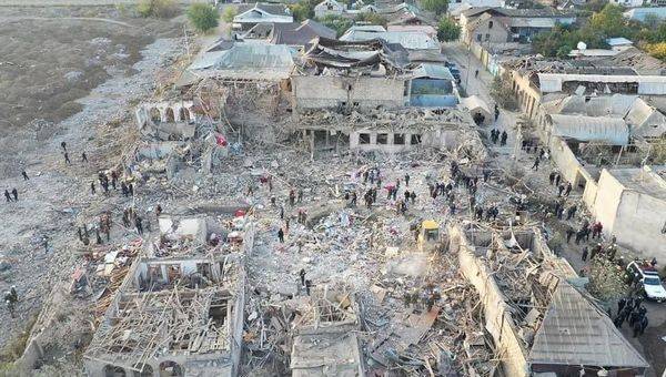 Ναγκόρνο-Καραμπάχ: Δεν βλέπει «διπλωματική λύση» ο Πασινιάν – Κάλεσμα σε εθελοντές