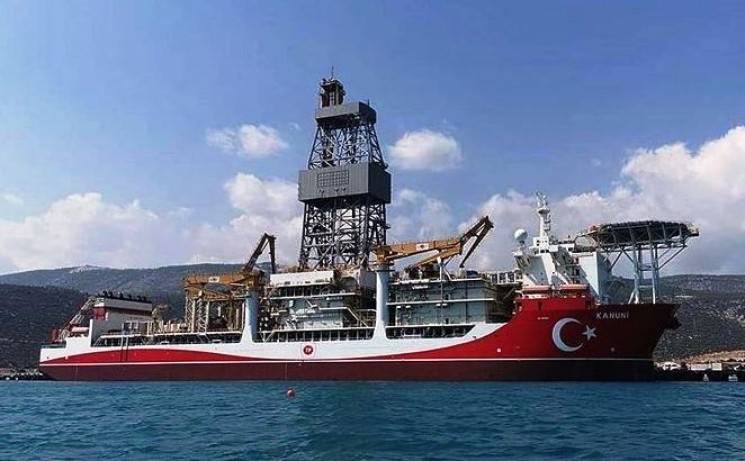 Προβληματισμός από την παρουσία του τουρκικού γεωτρύπανου KANUNI απέναντι από τη Λήμνο