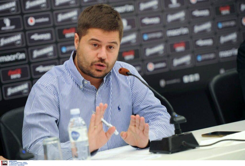 EKTAKTO: Πνευμονία έχει ο Μάκης Γκαγκάτσης!