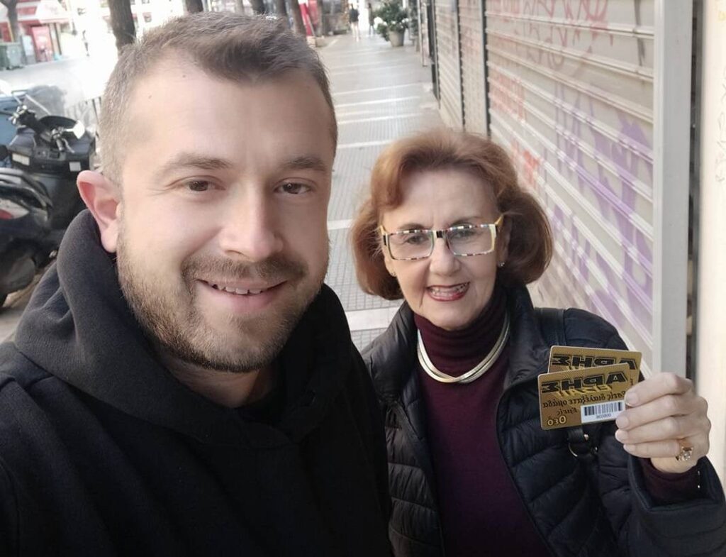 Μέλη στον Α.Σ Άρης η κόρη και ο εγγονός του αείμνηστου Κλεάνθη Βικελίδη (ΦΩΤΟ)