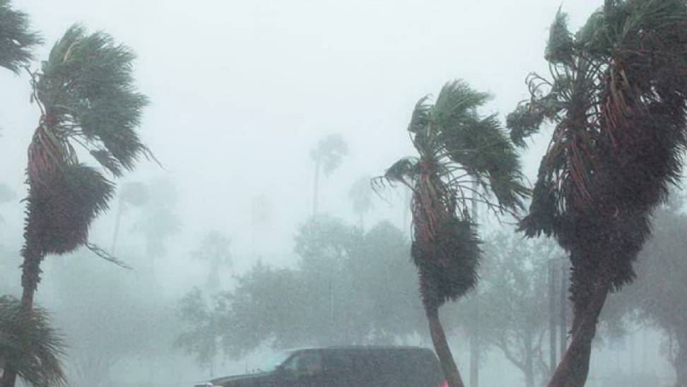 Ο κυκλώνας Ήτα πλήττει την Ονδούρα, μετά το φονικό πέρασμά του από τη Νικαράγουα