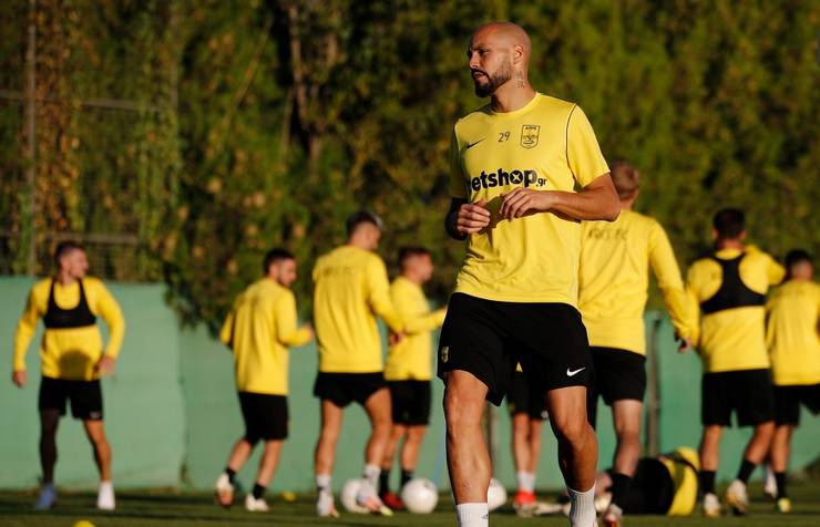 Μίνι προετοιμασία για 15 μέρες στον Άρη.. χωρίς τους διεθνείς