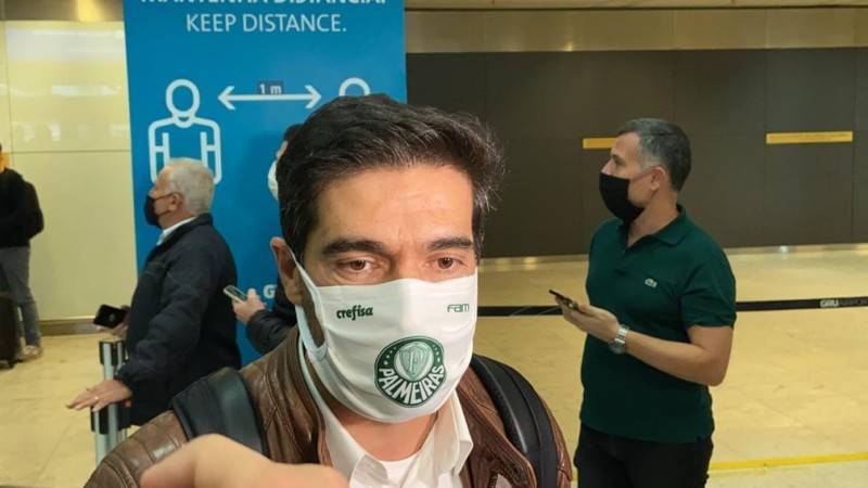 Έφτασε στην Βραζιλία ο Φερέιρα : “Ήταν πολύ έντονες μέρες – Έχω κίνητρο να γράψω ιστορία στην Παλμέιρας”