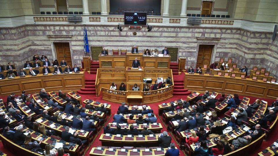 Προϋπολογισμός 2021-Μετωπική για όλα στη Βουλή