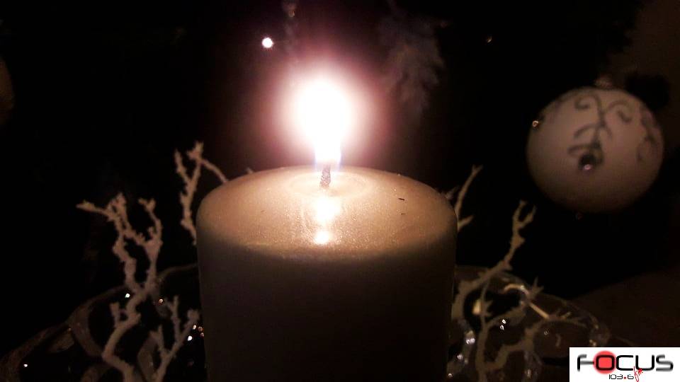 Χριστουγεννιάτικο τραπέζι κατ’ οίκον, με εννέα άτομα – Τα μέτρα μέχρι τα Φώτα.