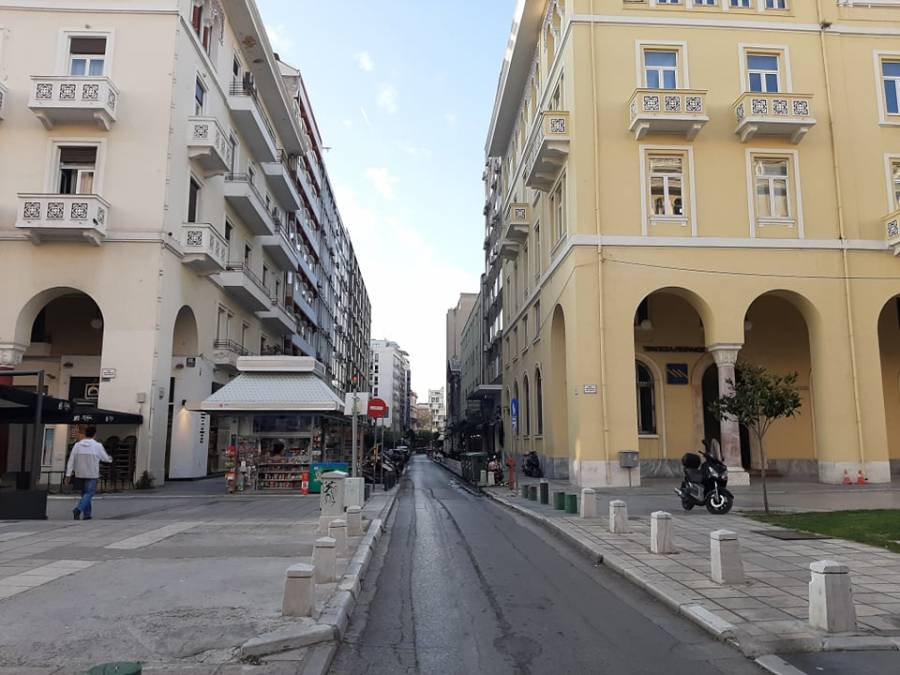 ΕΕΘ: «Ελάχιστοι μικρομεσαίοι επιχειρηματίες μπορούν να εφαρμόσουν μεθόδους “click away”».