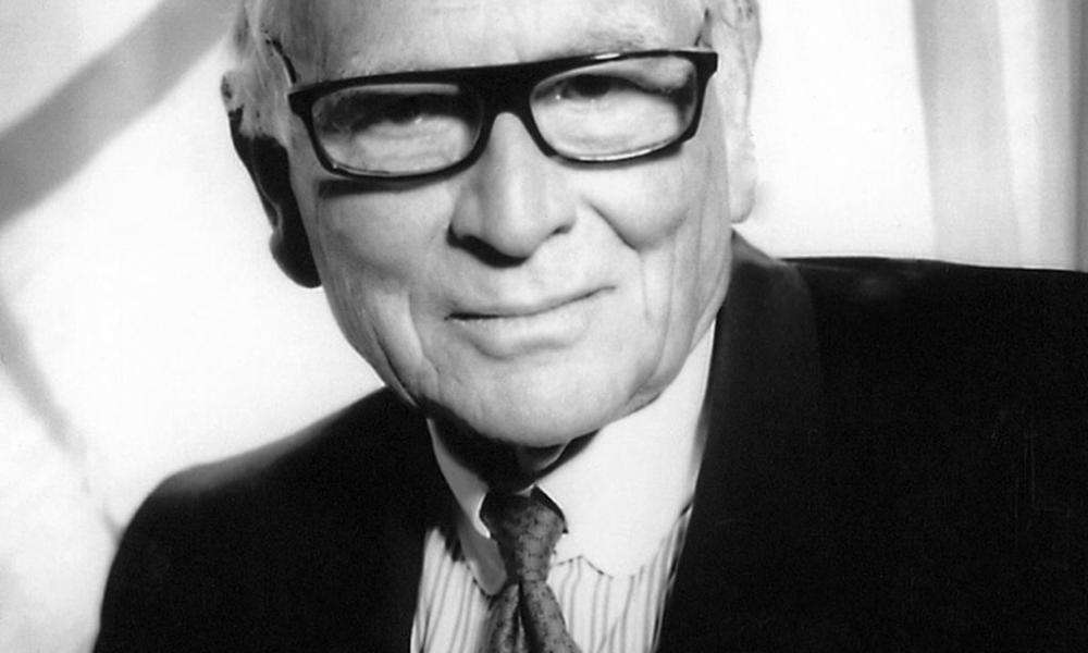 Πέθανε ο Γάλλος σχεδιαστής Πιερ Καρντέν.