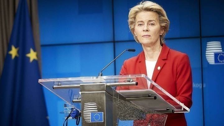 Ούρσουλα φον ντερ Λάιεν: «Μαζί μπορούμε να νικήσουμε αυτόν τον ιό»