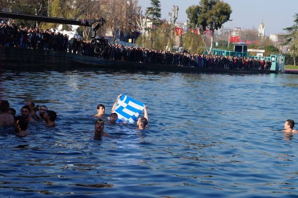 Κωνσταντινούπολη: Με λαμπρότητα γιορτάστηκαν τα Θεοφάνια στο Φανάρι