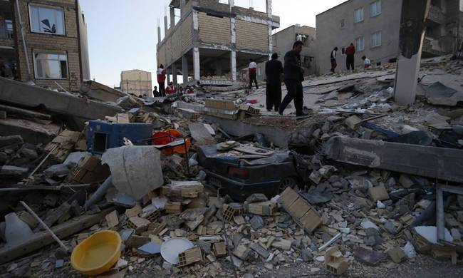 Φονικός σεισμός 6,2 Ρίχτερ στην Ινδονησία