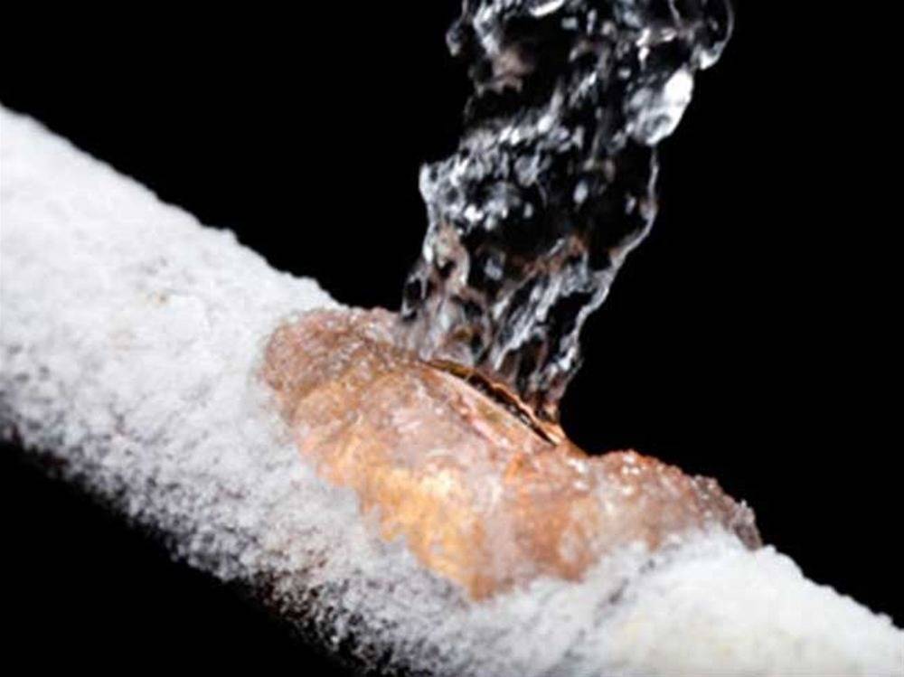 Συστάσεις προς τους πολίτες από την ΔΕΥΑΘ και τηλέφωνα έκτακτης ανάγκης ενόψει παγετού.