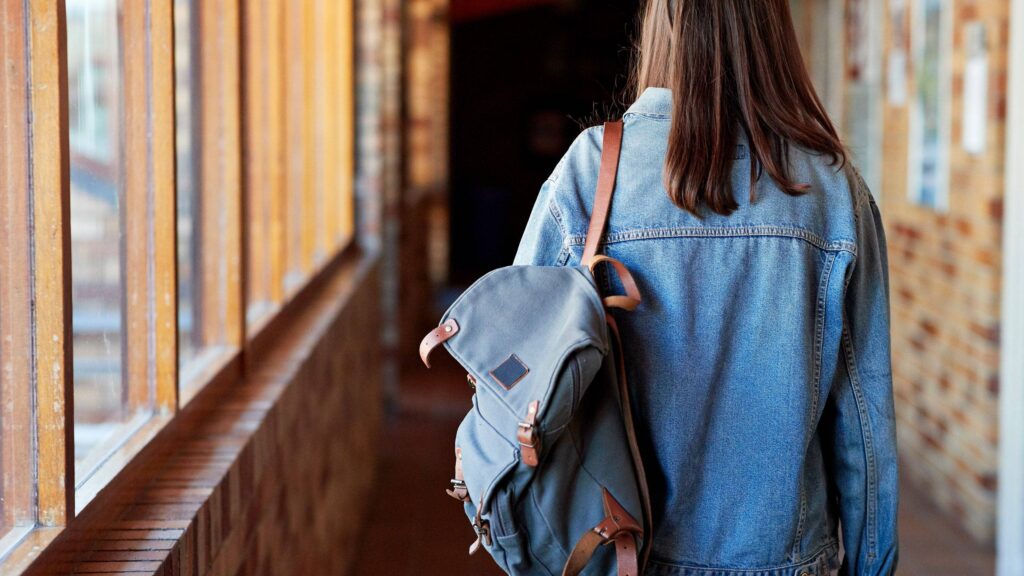 Ανοίγουν σήμερα Γυμνάσια σε όλη τη χώρα – Κλειστά τα Λύκεια στις «κόκκινες» περιοχές