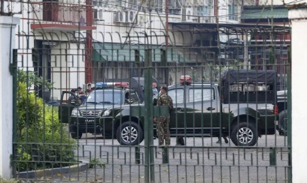 Πραξικόπημα στη Μιανμάρ: Ο στρατός καταλαμβάνει ξανά την εξουσία