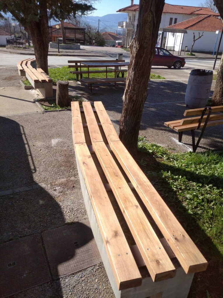 Εργασίες συντήρησης σε κοινόχρηστους χώρους στις κοινότητες Αγίου Αντωνίου και Λακκιάς