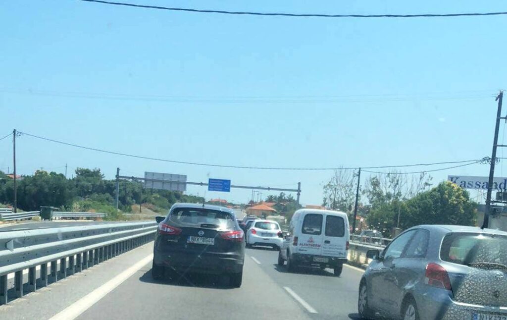 Εργασίες συντήρησης στην Επαρχιακή οδό Χαλκηδόνας – Κουφαλίων