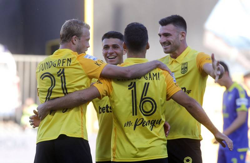 Η αποστολή του Άρη για τον αυριανό αγώνα κυπέλλου με τον Ολυμπιακό στο «Γ. Καραϊσκάκης»