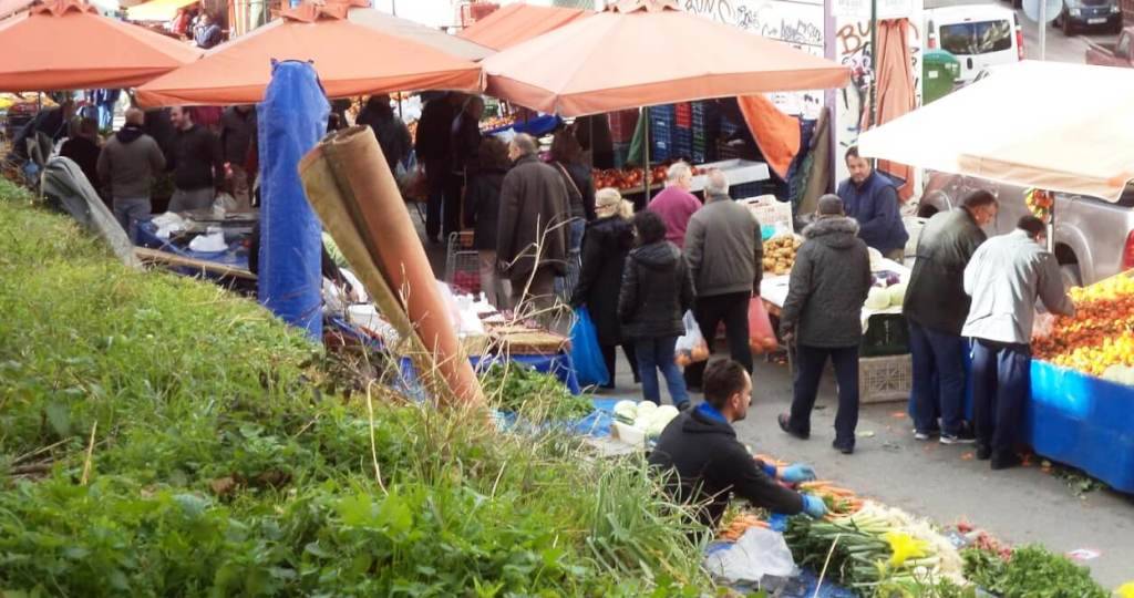 Ποια καταστήματα θα ανοίξουν την Καθαρά Δευτέρα