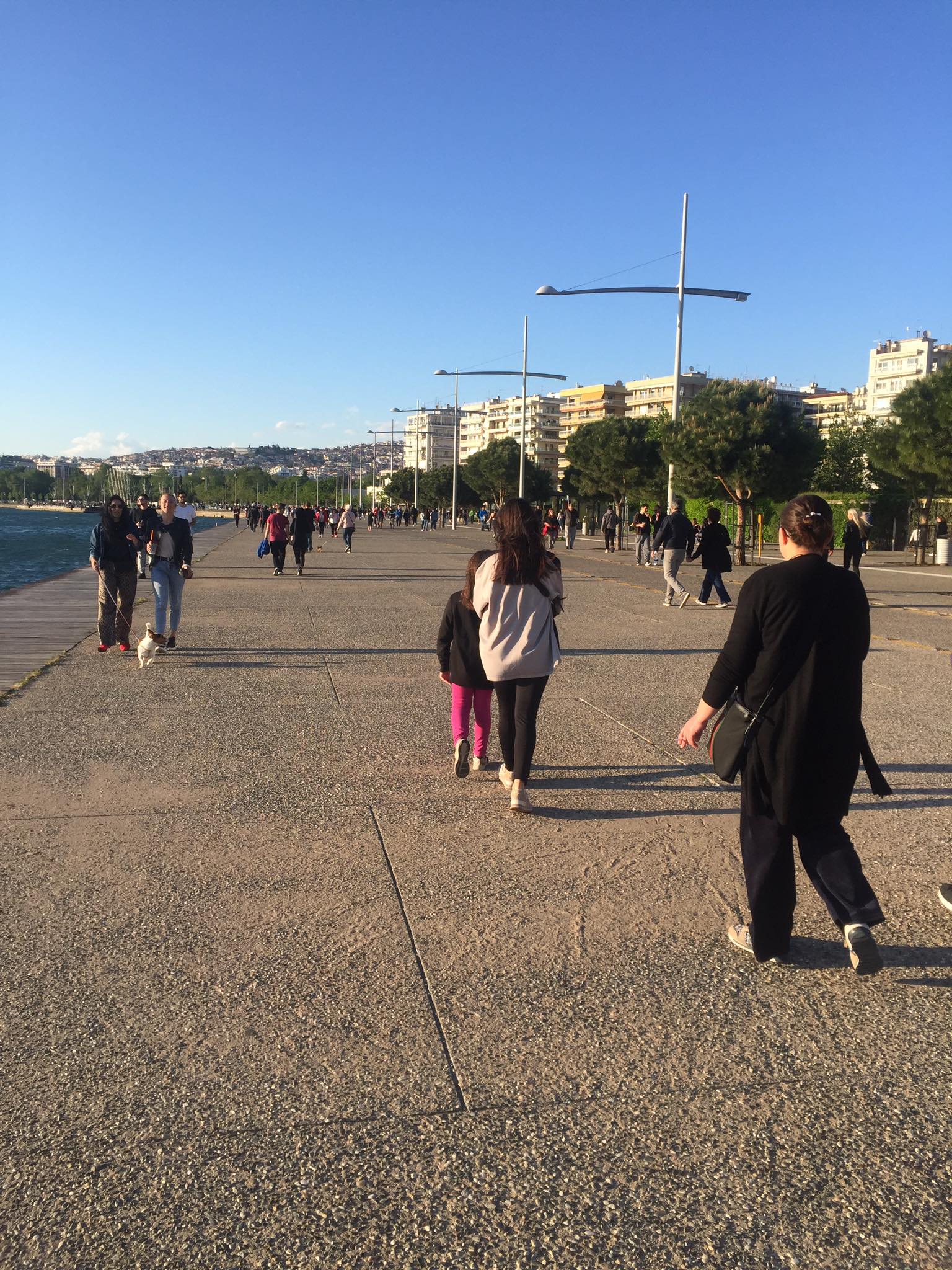 Αποφασίζουν σήμερα νέο σκληρό lockdown σε όλη τη χώρα με αυστηρότατα μέτρα - Νέοι περιορισμοί στις μετακινήσεις