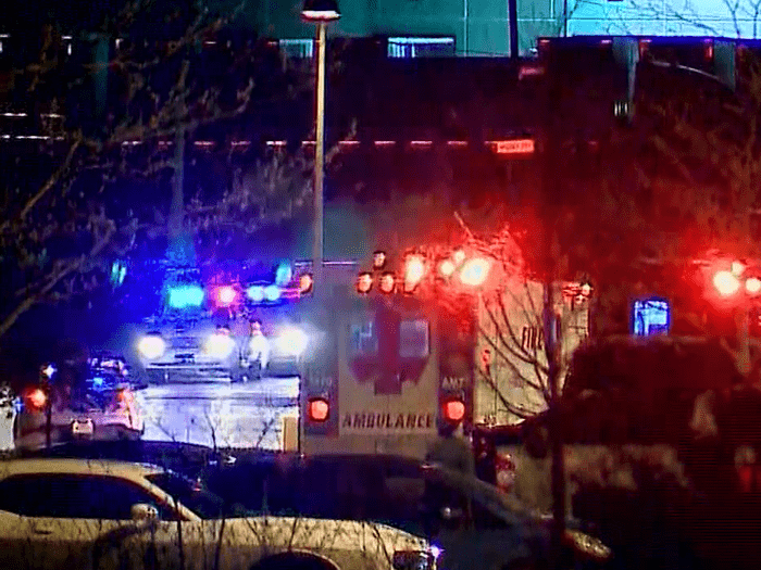 ΗΠΑ: 8 νεκροί από πυροβολισμούς σε γραφεία της FedEx στην Ινδιανάπολη