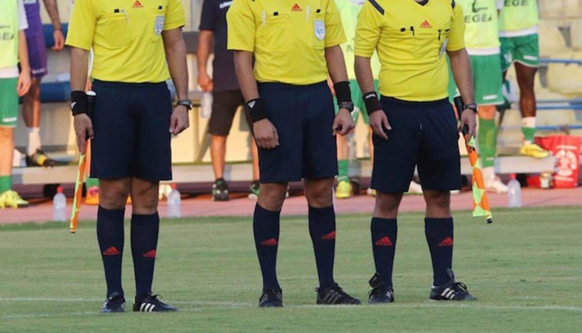 Οι διαιτητές των εξ αναβολής αγώνων στη Football League