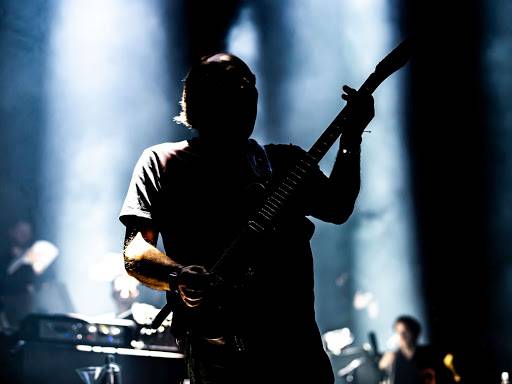 «Πρεμιέρα» για συναυλίες και θεατρικές παραστάσεις σε υπαίθριους χώρους