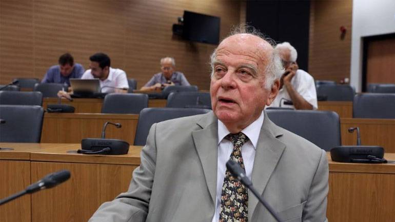 Έφυγε από τη ζωή o Νίκος Ρολάνδης, πρώην Υπουργός Εξωτερικών και Εμπορίου