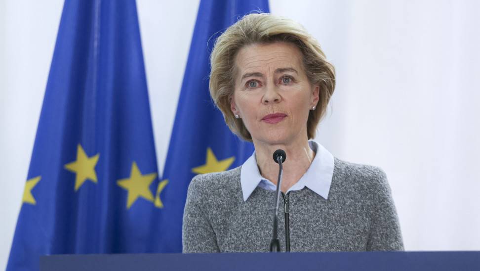 Στην Ελλάδα η Ούρσουλα Φον ντερ Λάιεν