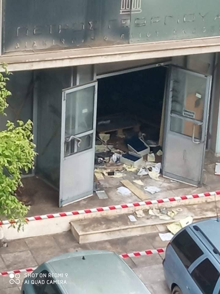 Θεσσαλονίκη: Φωτιά ξέσπασε σε εγκαταλελειμμένο κτίριο
