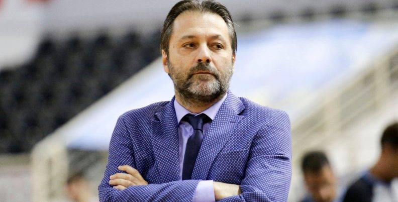 Ο Σερέλης καλύτερος προπονητής στη Basket League