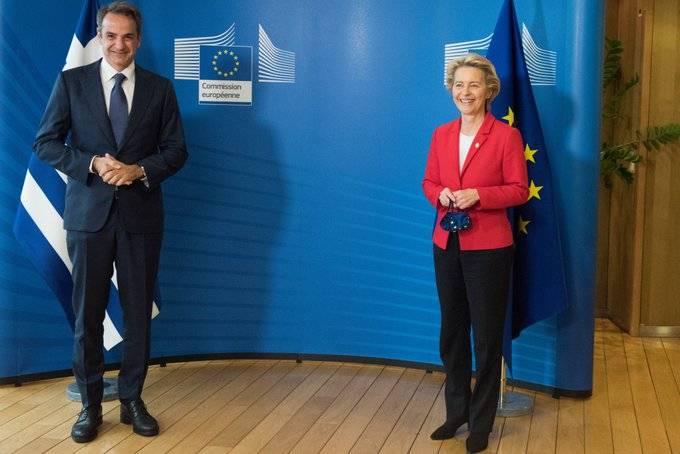 Ούρσουλα φον ντερ Λάιεν: Πράσινο φως από την ΕΕ για το πρόγραμμα «Ελλάδα 2.0»