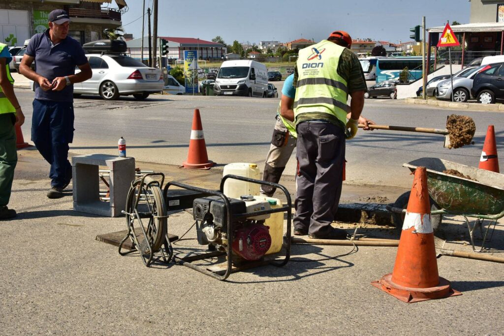Τοποθέτηση φωτεινών σηματοδοτών για πεζούς στον κόμβο Κ1 Ν. Μουδανιών