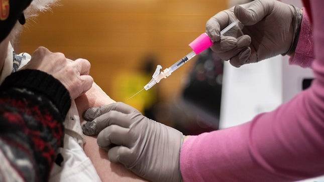 A.Σκέρτσος-Προειδοποίηση βόμβα: “Τέλος τα οικονομικά μέτρα στήριξης για όποιον δεν κάνει το εμβόλιο”