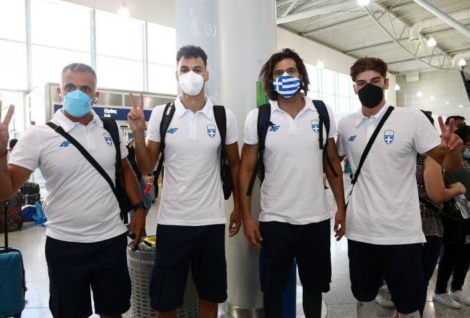 Αναχώρησε για Τόκιο το δεύτερο γκρουπ κολυμβητών