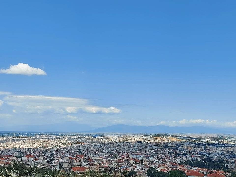 Έκτακτο δελτίο καιρού: Έρχεται νέο κύμα καύσωνα με θερμοκρασίες έως 43 βαθμούς