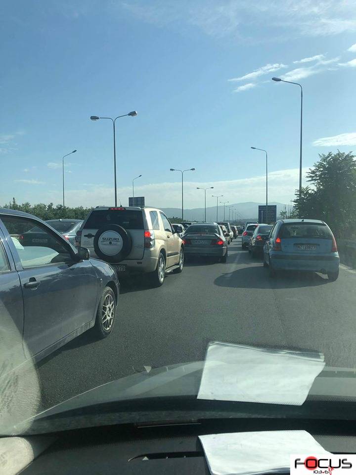 ΤΩΡΑ-Θεσσαλονίκη: Μποτιλιάρισμα στην Περιφερειακή Οδό λόγω εργασιών