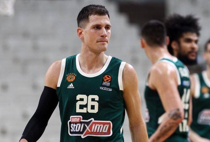 Στον Παναθηναϊκό ανανέωσε ο Νέντοβιτς