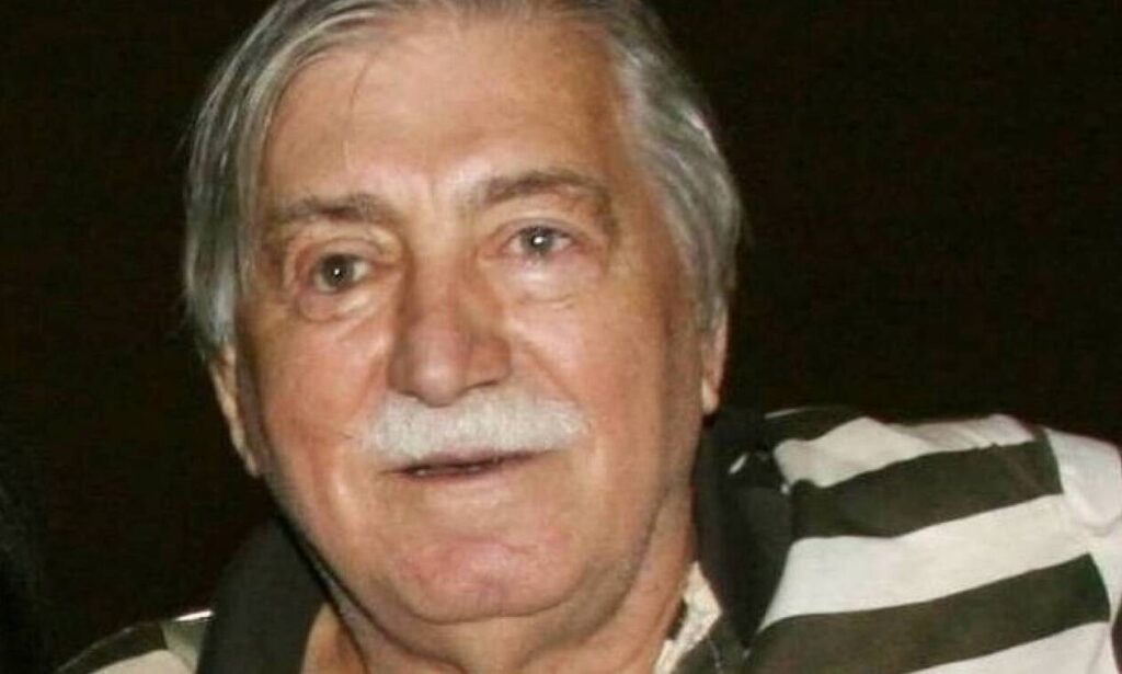 Πέθανε ο Ανέστης Βλάχος