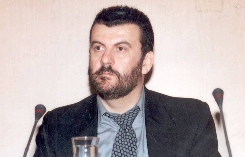 Απέραντη θλίψη-«Εφυγε» από τη ζωή ο γνωστός δημοσιογράφος Νίκος Χειλαδάκης.