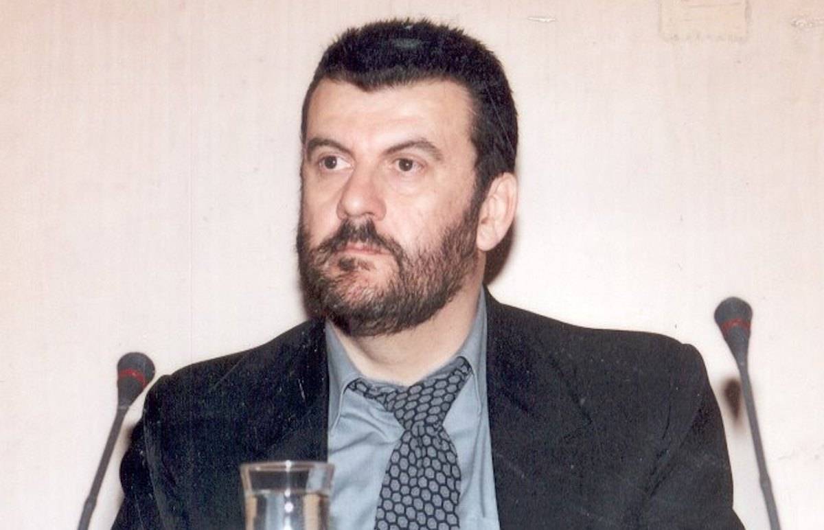 Απέραντη θλίψη-«Εφυγε» από τη ζωή ο γνωστός δημοσιογράφος Νίκος Χειλαδάκης.