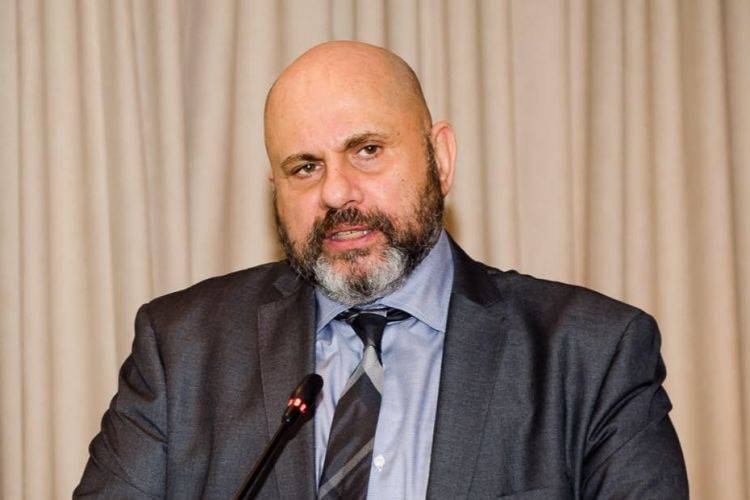 Δ.Κούβελας :"Δεν είπα τίποτα περισσότερο από αυτά που γράφει ο ίδιος ο ΕΟΦ για το πώς πρέπει να δηλώνονται τυχόν παρενέργειες των εμβολίων". ΗΧΗΤΙΚΌ FOCUS FM