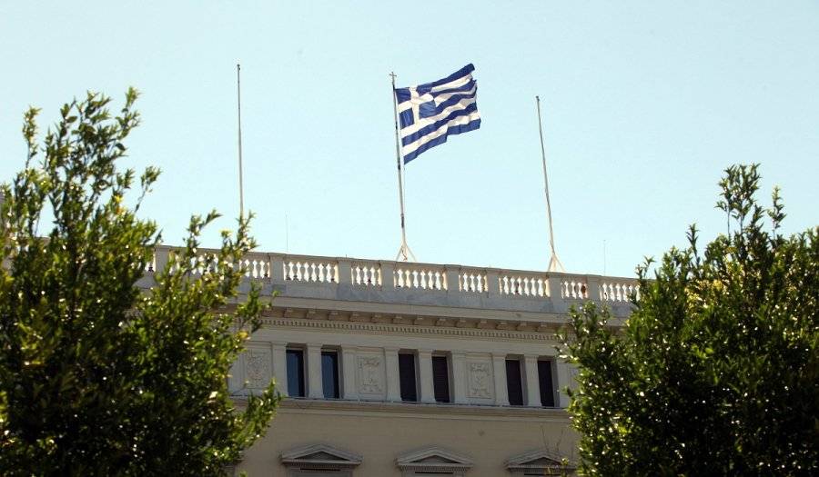 Ανασχηματισμός: Live η ορκωμοσία των νέων κυβερνητικών στελεχών στο Προεδρικό Μέγαρο