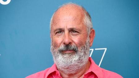 Πέθανε ο Ρότζερ Μίτσελ, σκηνοθέτης της ταινίας «Μια βραδιά στο Νότινγκ Χιλ»