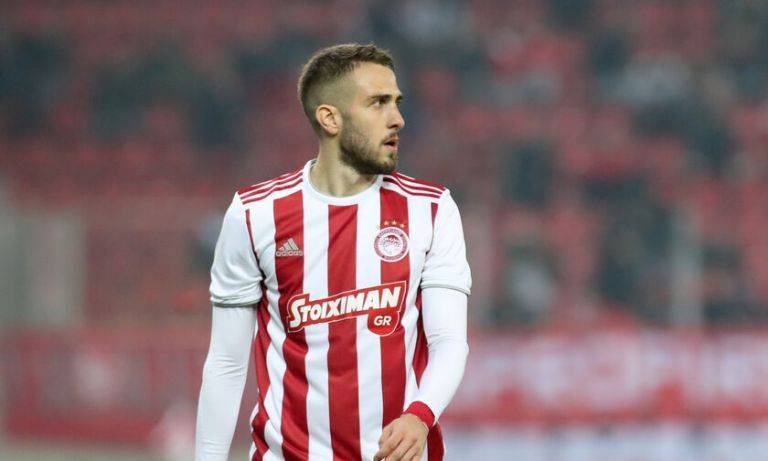 Ο Φορτούνης θα φοράει τη φανέλα με το Νο53 την νέα σεζόν στον Ολυμπιακό