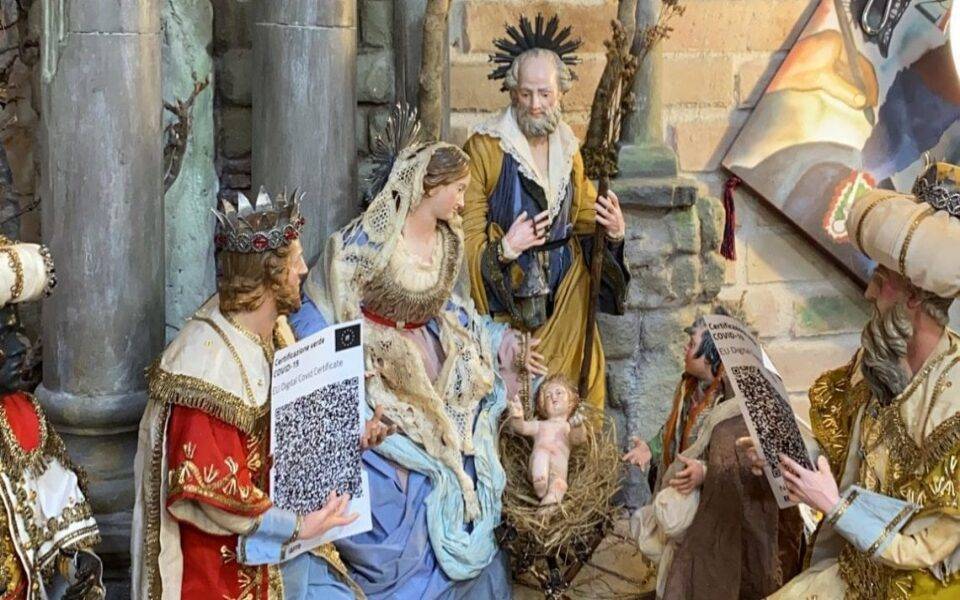 Ιταλία: Με πιστοποιητικό εμβολιασμού οι μάγοι σε φάτνη της Νάπολης