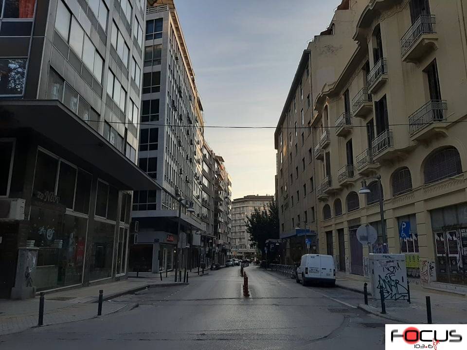 Έρχονται νέα μέτρα – Στο τραπέζι το lockdown;