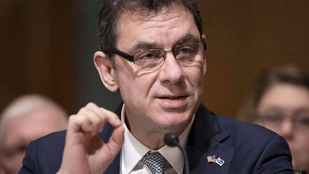 Άλμπερτ Μπουρλά: Έρχεται ειδικό εμβόλιο για την Όμικρον…την άνοιξη το φάρμακο κατά του κορωνοϊού